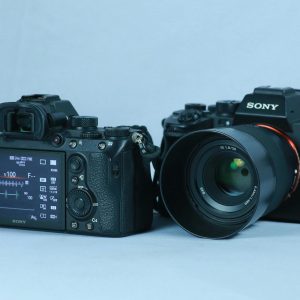 Home كاميرا رقمية 4k للتصوير الفوتوغرافي تسجيل فيديو 64mp لليوتيوب مع شاشة قابلة للطي